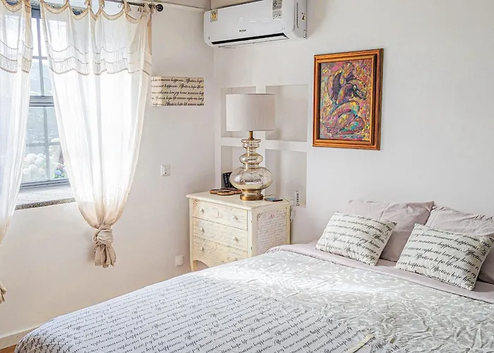 Casa Baleia Laranja Ocean-front Βίλα Madalena (Azores)