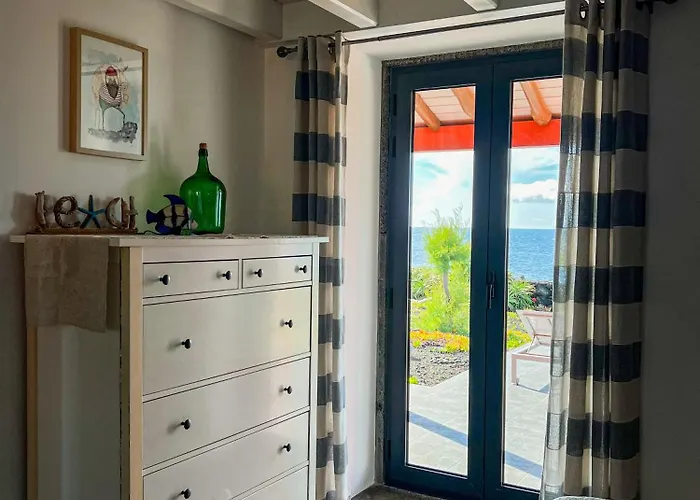 Casa Baleia Laranja Ocean-front Βίλα *