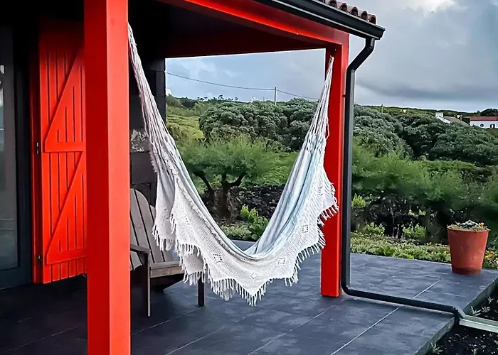 Casa Baleia Laranja Ocean-front