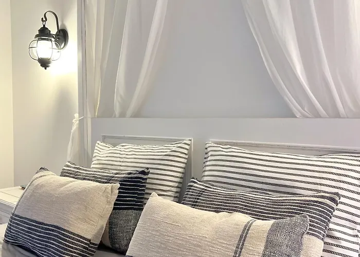 Casa Baleia Laranja Ocean-front Madalena (Azores)