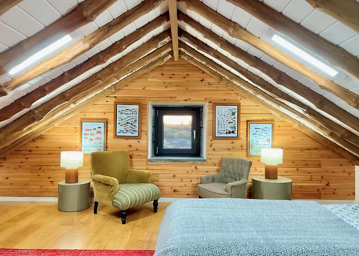 Casa Baleia Laranja Ocean-front Βίλα Madalena (Azores)