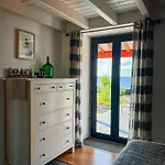 Casa Baleia Laranja Ocean-front فيلة *