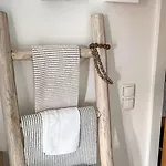 Casa Baleia Laranja Ocean-front Villa Madalena (Azores)