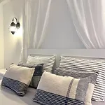Casa Baleia Laranja Ocean-front Madalena (Azores)