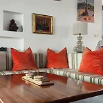 Casa Baleia Laranja Ocean-front * Madalena (Azores)