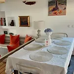 Casa Baleia Laranja Ocean-front Villa