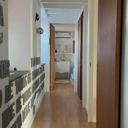 Casa Baleia Laranja Ocean-front Villa *