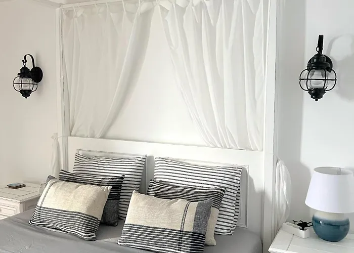 Casa Baleia Laranja Ocean-front Madalena (Azores)